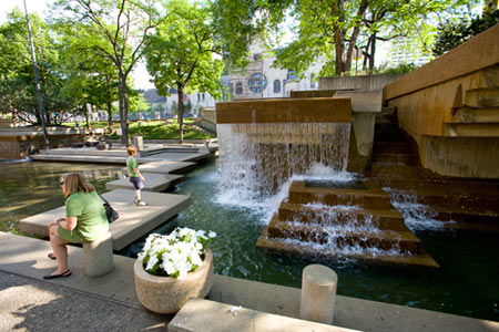 Peavey Plaza Fountain