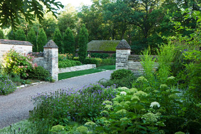 Lake Forest Garden