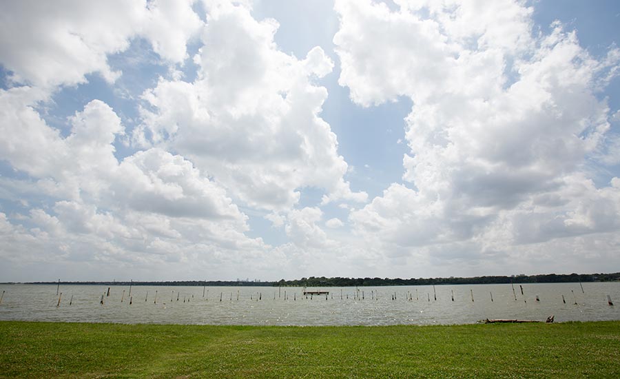 White Rock Lake Wildlife Water Theater