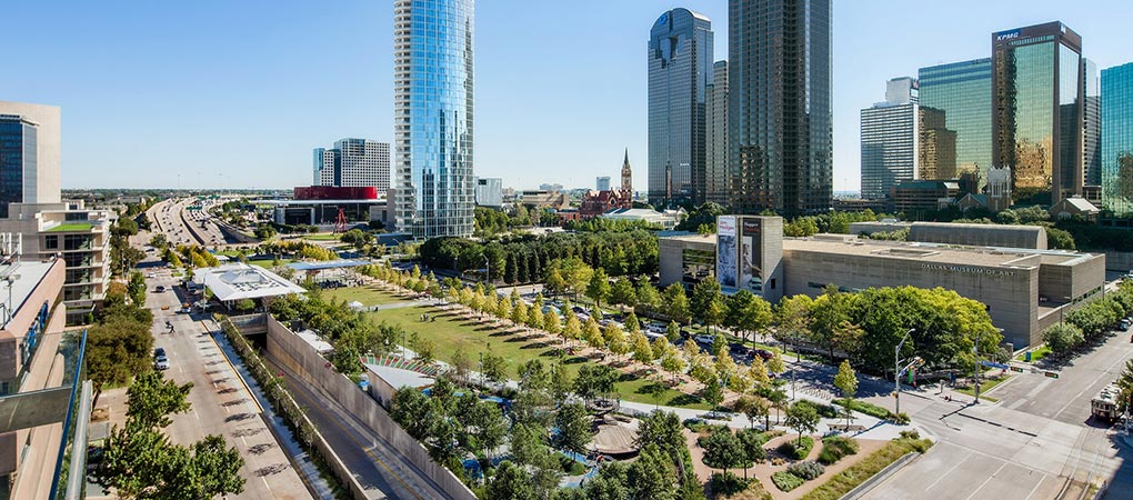 Klyde Warren Park, Dallas, TX