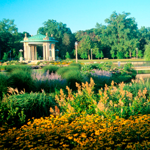 Great Basin and Evening Island - Chicago Botanic Garden