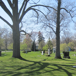 Lake Forest Cemetery