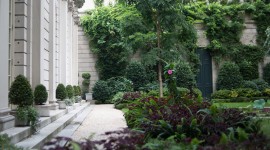 The Frick Garden, designed by Russell Page - Photo © Navid Baraty