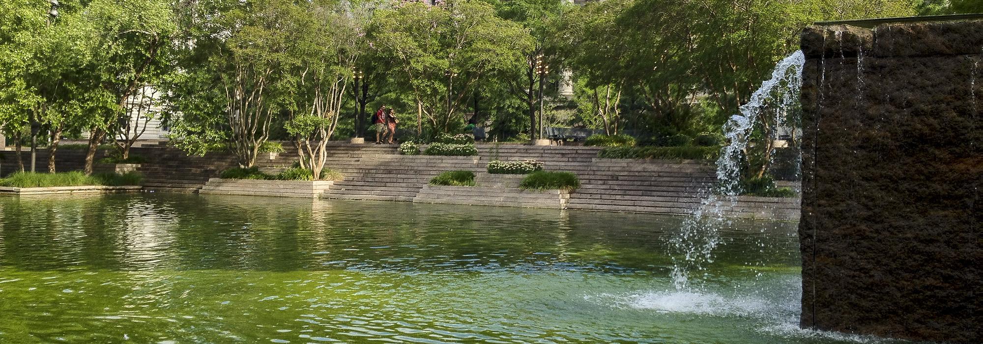 PershingPark.jpg PershingPark.jpg