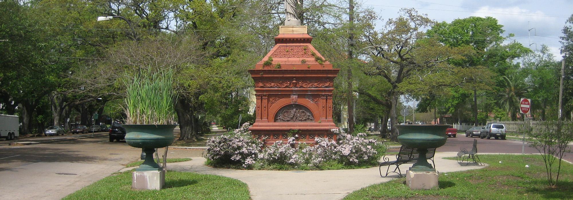 Gayarre Place, New Orleans, LA