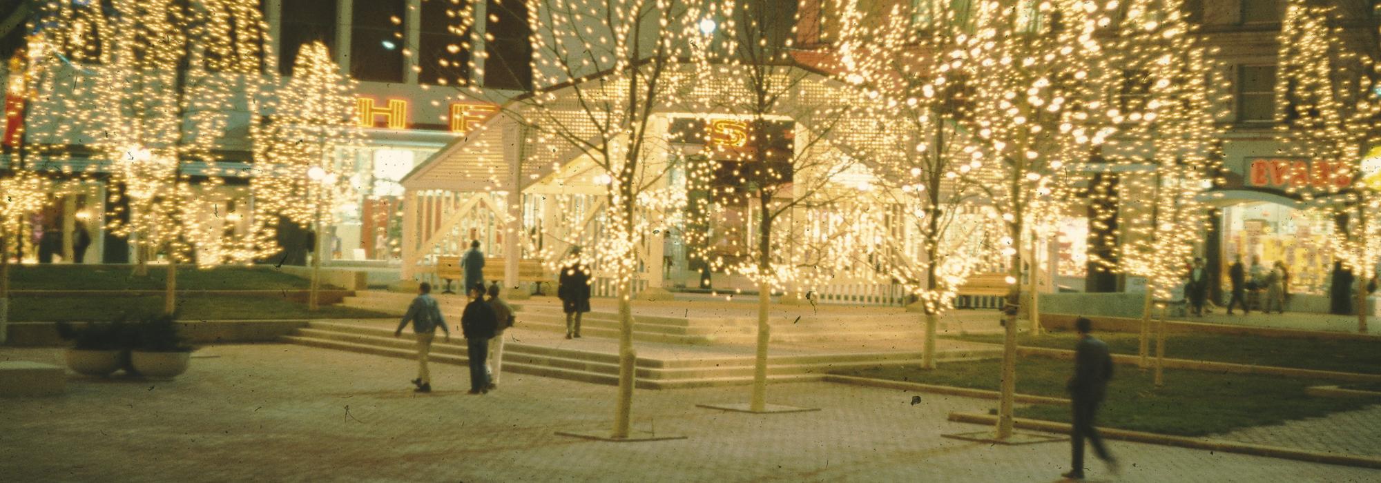 MO_Springfield_ParkCentralSquare_hero_01_CourtesyOfficesofLawrenceHalprin.jpg MO_Springfield_ParkCentralSquare_hero_01_CourtesyOfficesofLawrenceHalprin.jpg