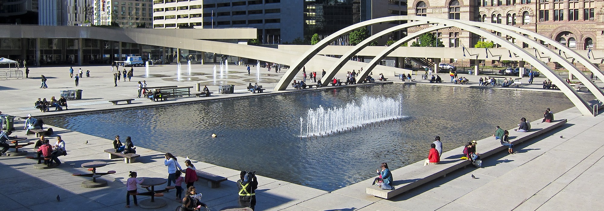 Nathan Phillips Square, Toronto, ON