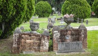 Tree and grave markers