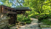 Back of pavilion with winding path next to it