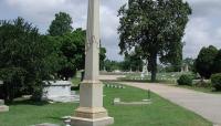 Photo courtesy of Riverside Cemetery::2007::The Cultural Landscape Foundation
