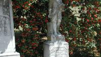 Photo courtesy of Riverside Cemetery::2007::The Cultural Landscape Foundation