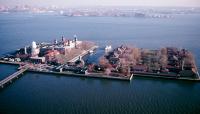 Ellis Island 