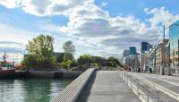 Spadina WaveDeck, Toronto