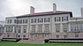 Grosse Pointe War Memorial, Grosse Point, MI