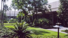 Central mall with lawn, Fashion Square Santa Ana, 1977.