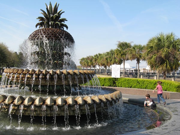 Park Features – Waterfront Park