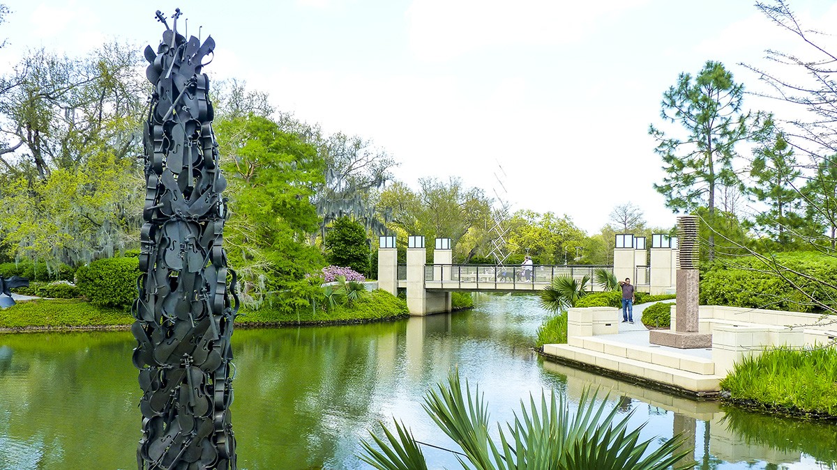 The Sydney and Walda Besthoff Sculpture Garden at the New Orleans