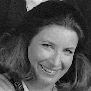 Brown_Catherine_headshot.jpg