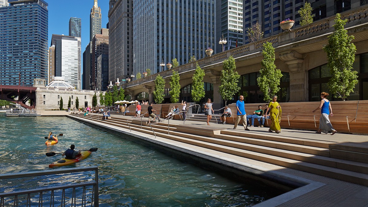 ChicagRiverfront_after_courtesySasakiAssociates_feature.jpg Chicago riverfront, after