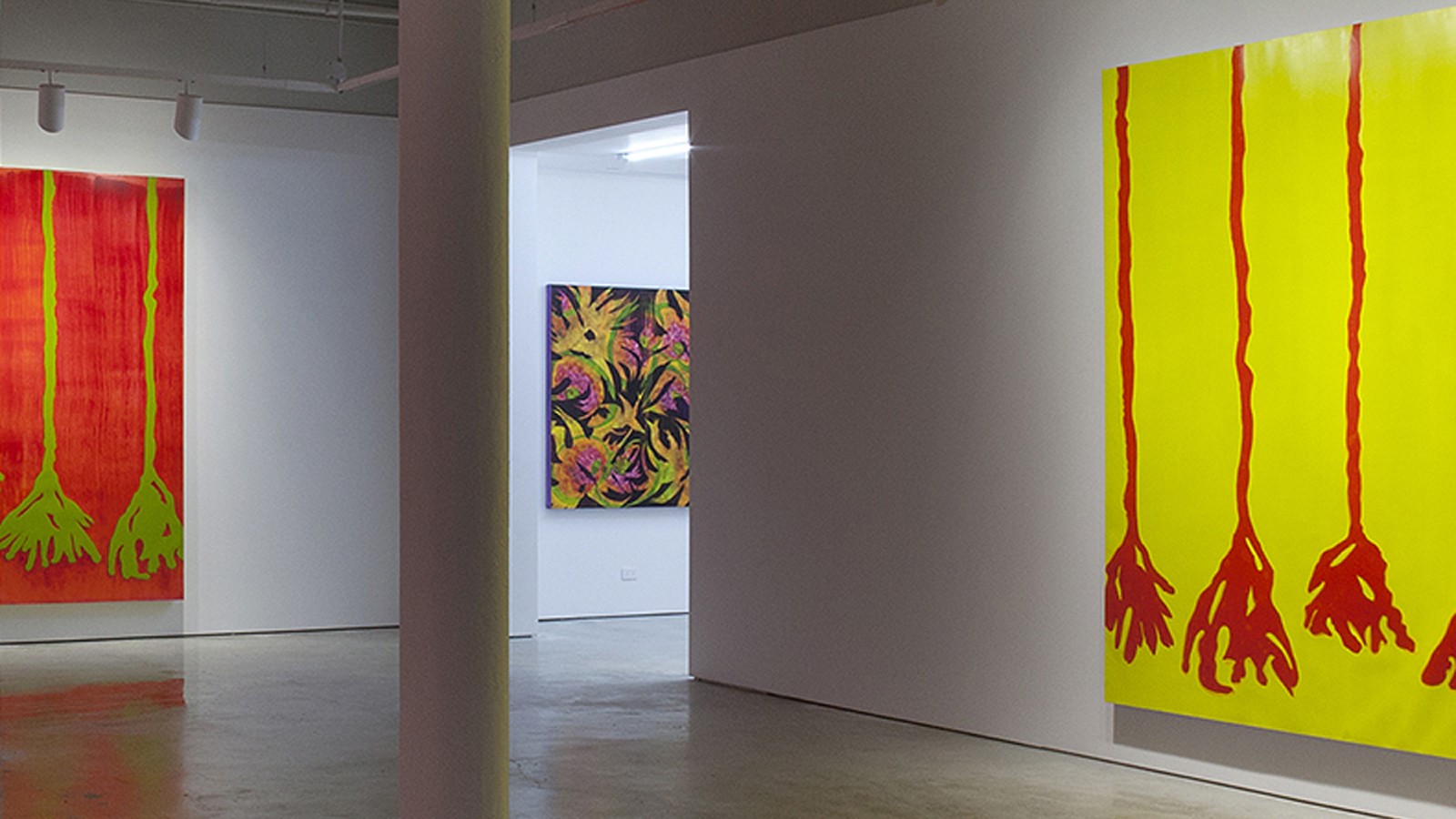 DriscollBabcockGalleries_Feature_02_CourtesyMarylynDintenfass_2012.jpg "Drop Dead Gorgeous" installation view, Driscoll Babcock Galleries - Courtesy the artist