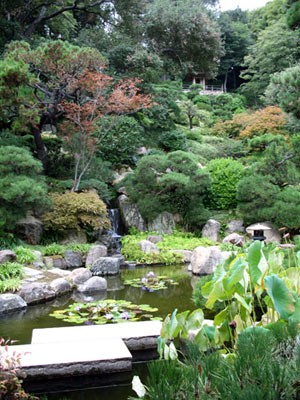 HannahCarterJapaneseGarden_Feature_03_WilliamNoble.jpg Hannah Carter Japanese Garden - Photo by William Noble