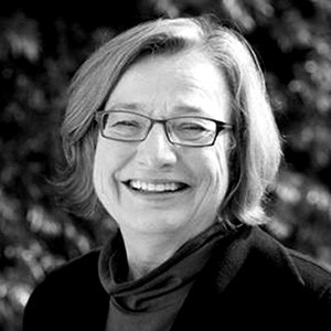 Jewell_Linda_headshot.jpg