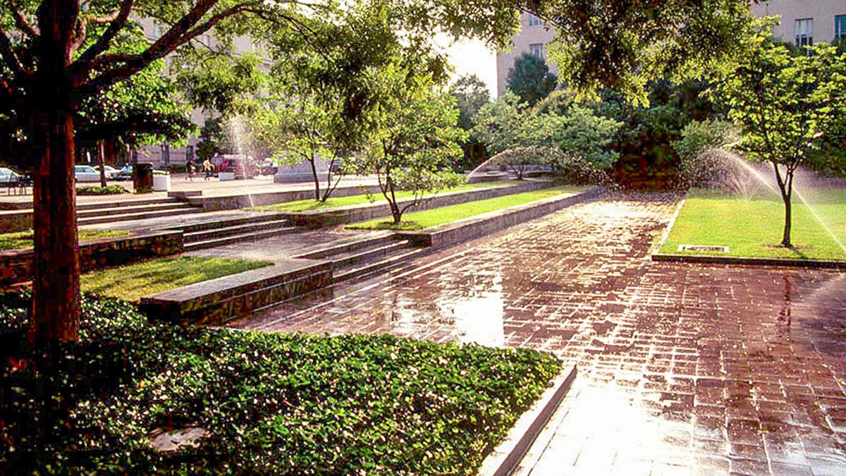 JohnMarshallPark_03_JerryHoward_1991.jpg John Marshall Park, Washington, D.C.