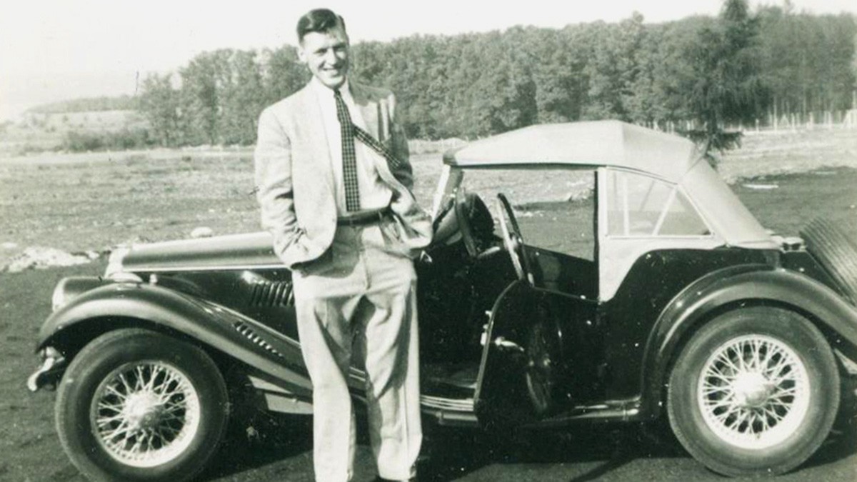 Johnson-Bill_feature_courtesyWilliamJohnson_1954.jpg Bill Johnson in West Germany in 1954