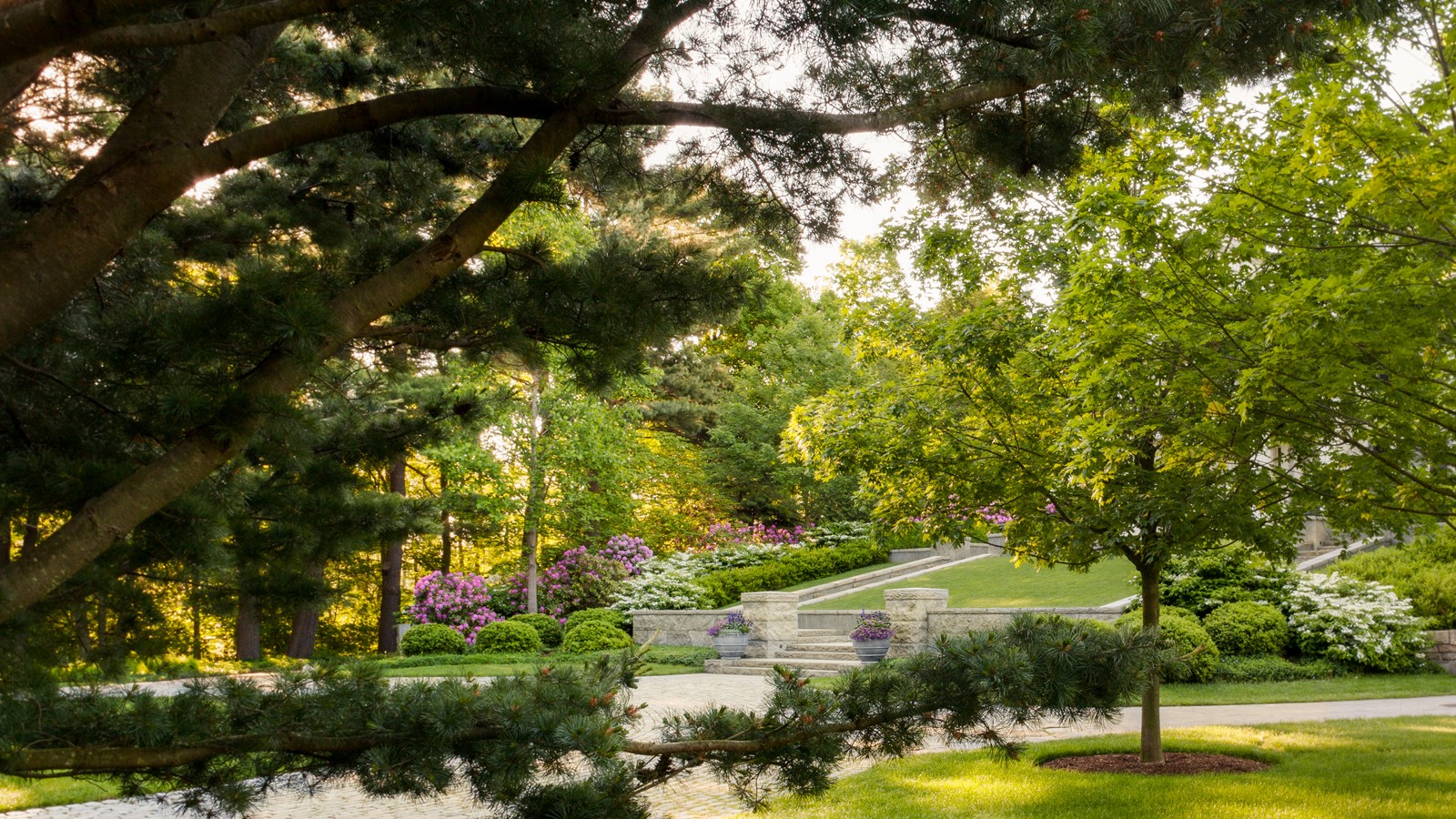 LowderBrook_signature_JaneMessinger_01.jpg Photo by Jane Messinger
