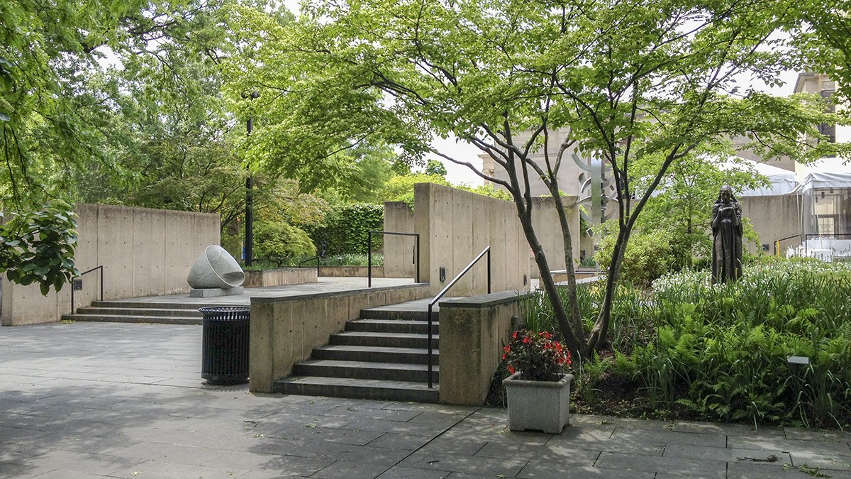 Baltimore Museum of Art Alan and Wurtzburger Sculpture Garden