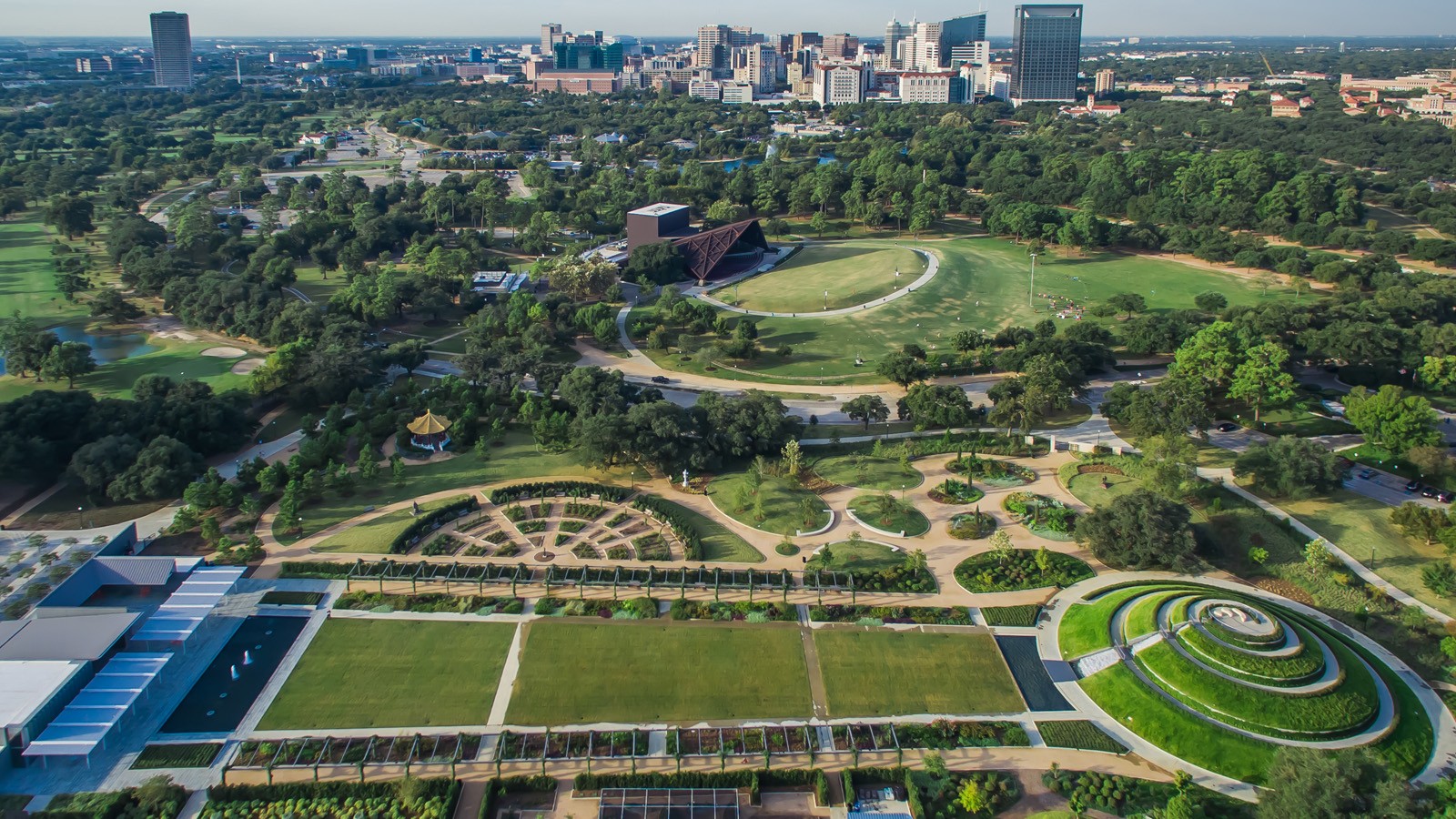 McGovern Centennial Gardens, by Hoerr Schaudt