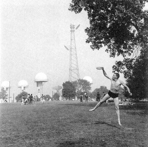 Nike_1_150.jpg "A frisbee player enjoys the Point despite the radar towers which the U.S. Army maintained there from 1953 to 1971"