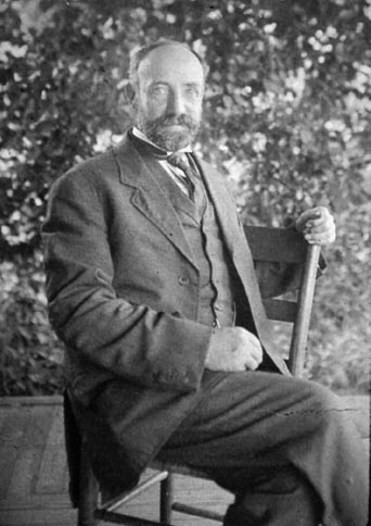 OCSimonds_ca1900_CourtesyRebeccaSimonds.jpg O.C. Simonds, ca 1900