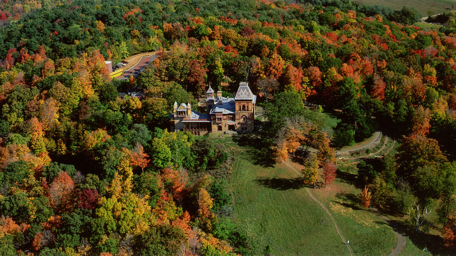 Olana_feature_SteveTurner_2009_01.jpg Photo by Steve Turner