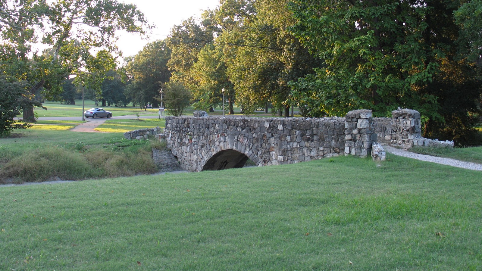 OvertonPark_feature_2009_01.jpg