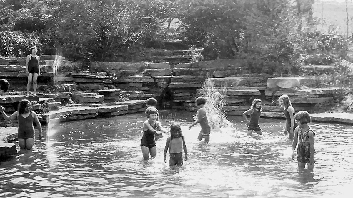 PA_Pittsburgh_SouthParkStoneMansePools_courtesyAlleghenyCountyParksdepartment_1931_002_sig.jpg South Park, Pittsburgh, PA