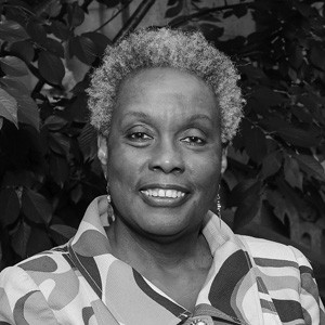 Phillips_Karen-headshot.jpg