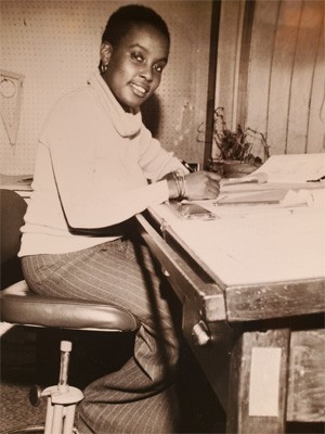 Phillips_Karen_01-crop.jpg