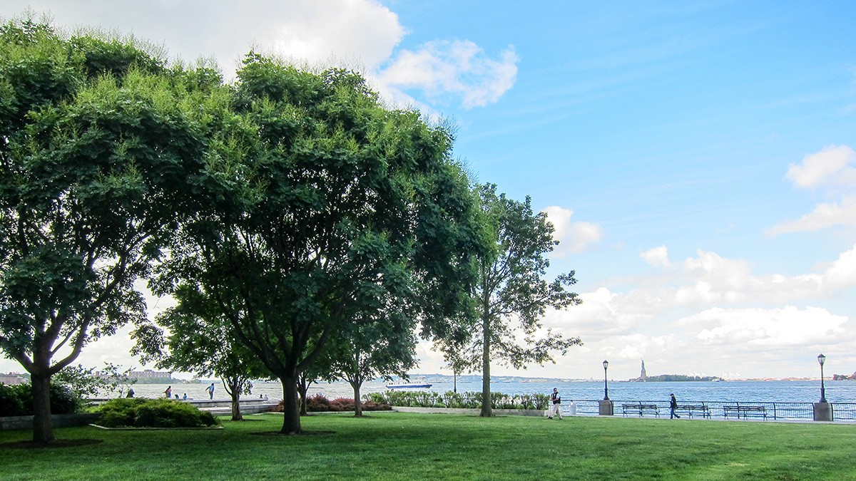 RobertWagnerPark_feature_CharlesABirnbaum_2012-02.jpg Robert F. Wagner, Jr. Park, New York, NY