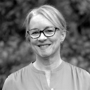 Stainback_Susan-headshot.jpg