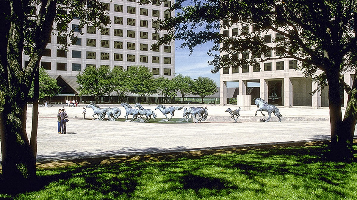 Williams Square | TCLF