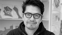 Aki_Omi-headshot.jpg