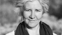 Gali-Izard_Teresa-headshot.jpg