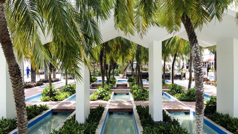 Lincoln Road Mall, Miami, FL