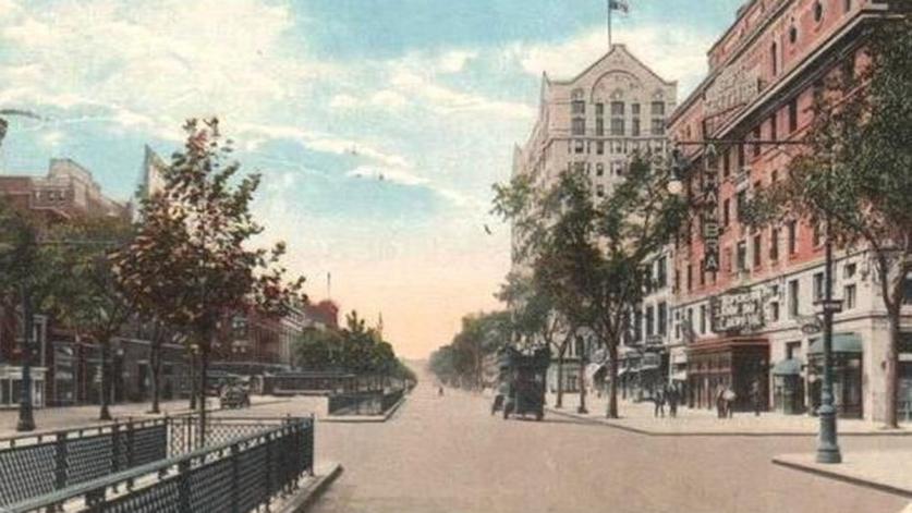 7thAvenue_reddick.jpg Adam Clayton Powell, Jr., Boulevard (7th Avenue) at 126th Street.