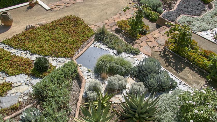The Valentine Garden terraces resemble agricultural fields intercepted by natural forms, such as creeks