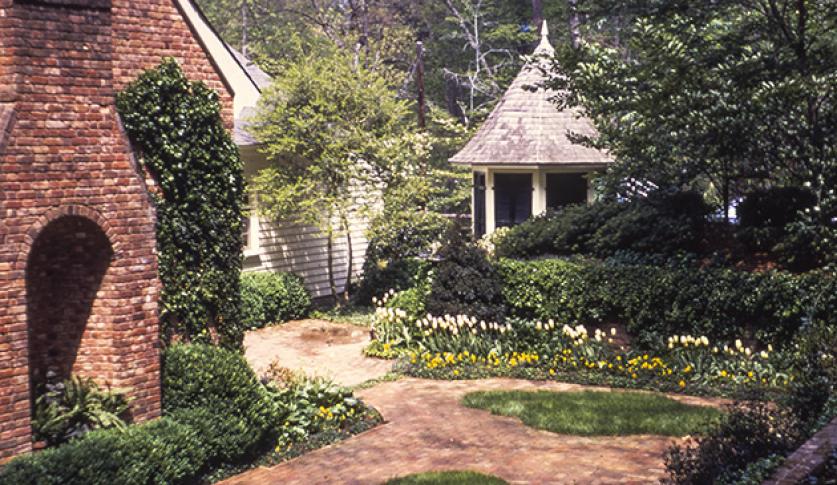 Callie&RayEfridGardenAtlantaGA_1979s_RSZ.jpg Callie and Ray Efrid Garden, Atlanta, GA
