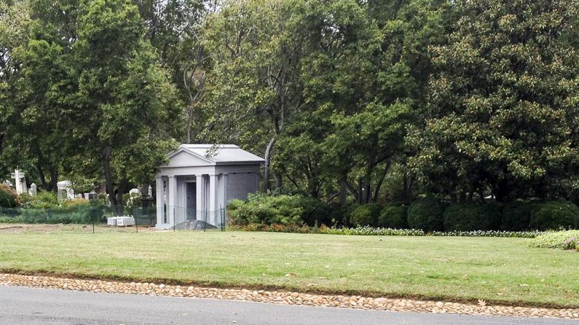 Bradlee Mausoleum