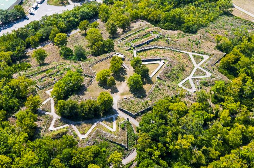 Fort-Negley-Aerial01.jpg Aerial view of Fort Negley.