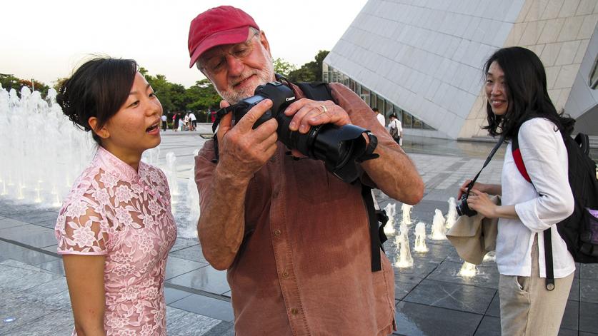 Tom Fox sharing his photography, Shenzen, China